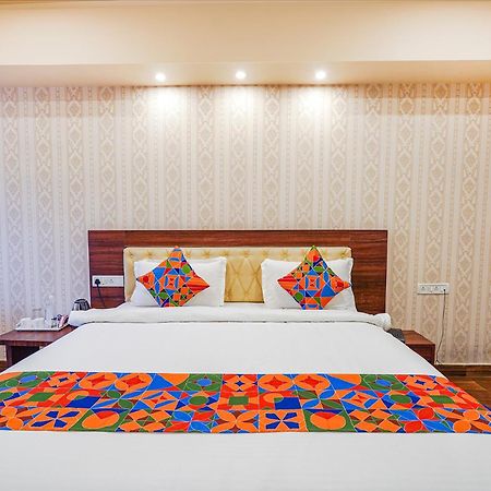 Fabhotel Grand Falcon บังกาลอร์ ภายนอก รูปภาพ