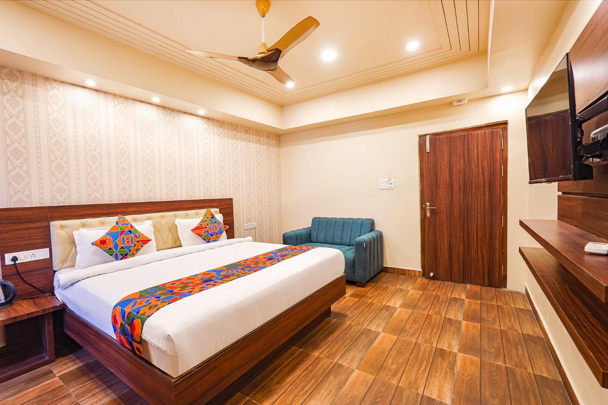 Fabhotel Grand Falcon บังกาลอร์ ภายนอก รูปภาพ
