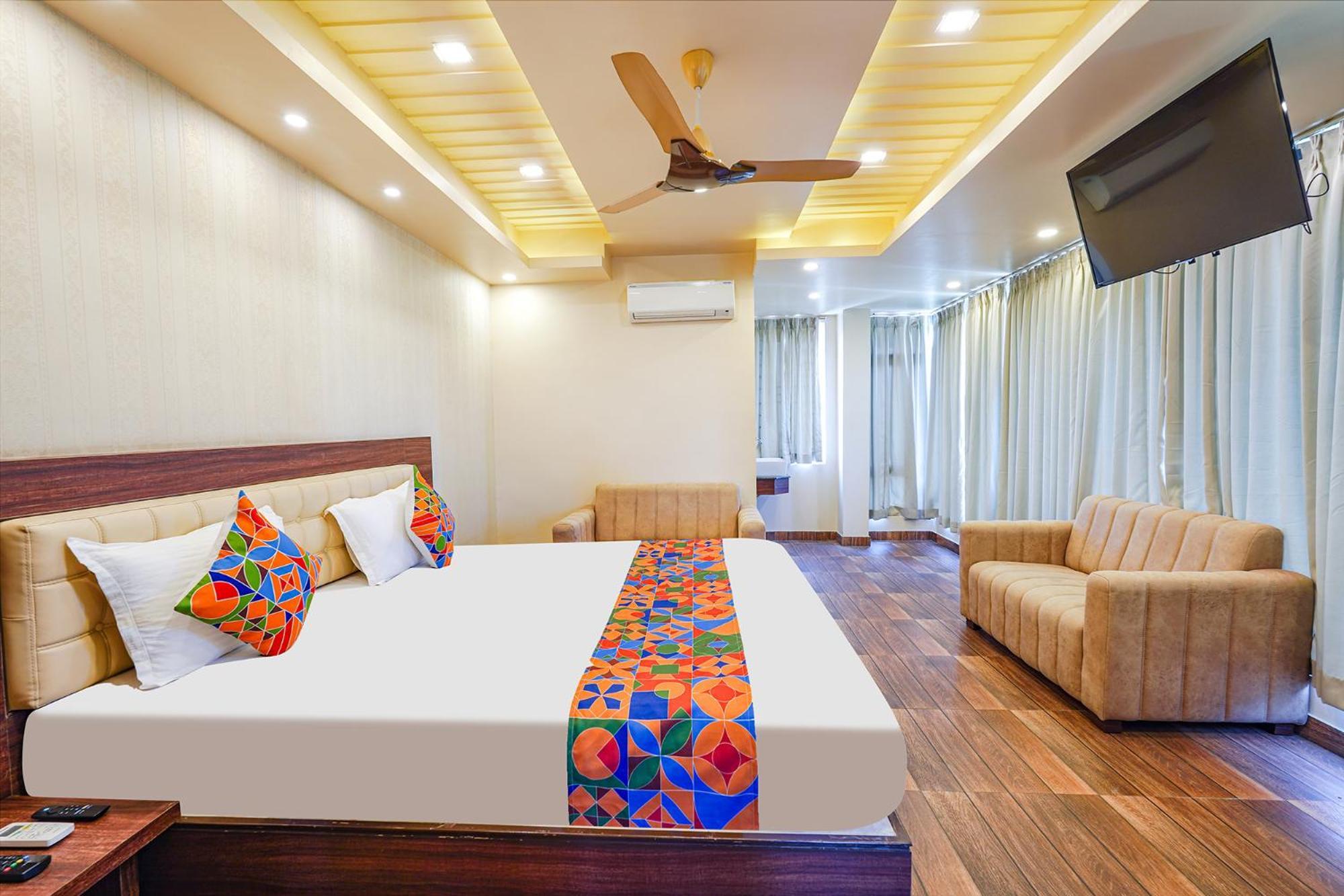 Fabhotel Grand Falcon บังกาลอร์ ภายนอก รูปภาพ